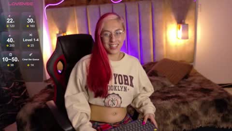 Snapshot of alektra_bryce chatting on September 29, 8:08 pm alektra_bryce online show from September 29, 8:08 pm
