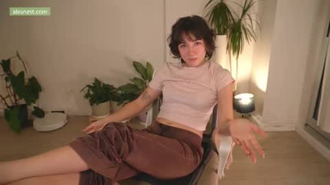 Ale online show from March 17, 12:15 am