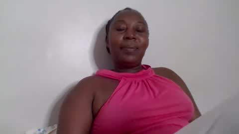 Noreen Kennth and Emilly online show from February 9, 5:16 pm