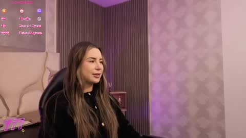alesia_tay1 online show from June 16, 11:36 am