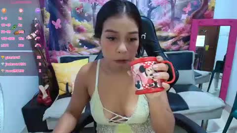 ALESKA  online show from July 16, 6:44 pm