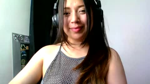 QUEEN OFF MILk  IM BACK  15 NOV online show from July 17, 11:17 pm