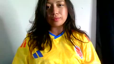 QUEEN OFF MILk  IM BACK  15 NOV online show from June 17, 11:32 pm