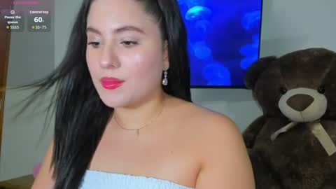 alessandra_0 online show from June 16, 3:10 am