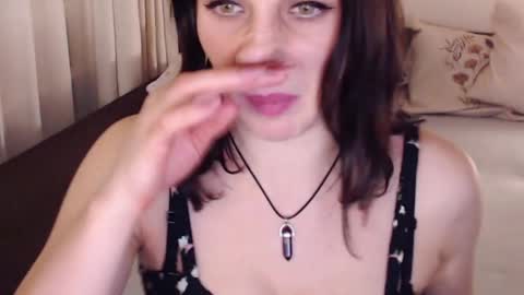 Sandra online show from February 15, 6:01 pm