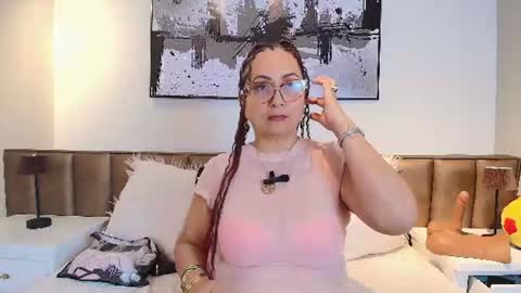Alessandra online show from June 15, 12:30 pm