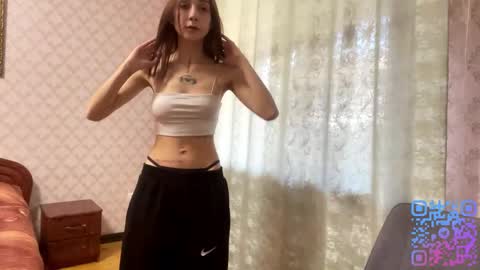 Emma online show from March 18, 1:28 pm