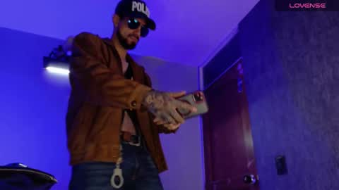 Kciqu3  Independent model online show from December 5, 10:40 pm