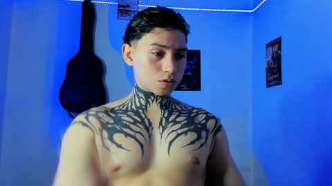 Alessandro online show from January 17, 10:45 pm