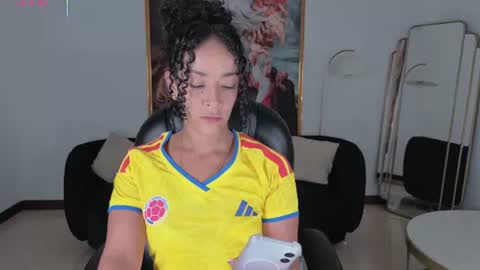 ALESSA ROMERO  online show from June 17, 7:52 pm