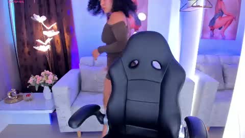 ALESSA ROMERO  online show from August 1, 8:32 pm