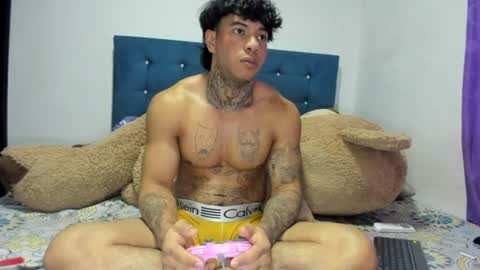 alessia_hot1 online show from July 12, 10:57 pm