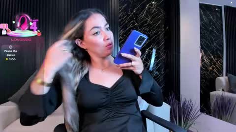 Alessia  Everyday From 0530 to 1430 Col Time online show from November 27, 12:46 pm