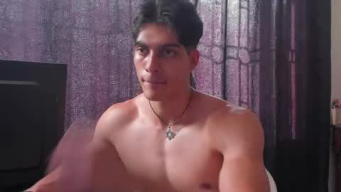 alessio Vale online show from May 21, 8:59 pm