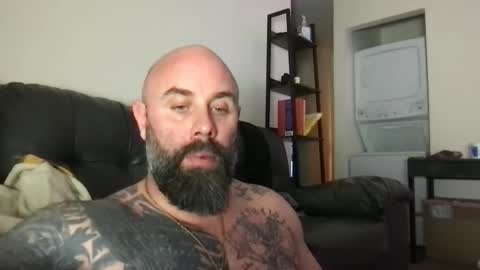 alesterwhite online show from April 4, 12:28 am