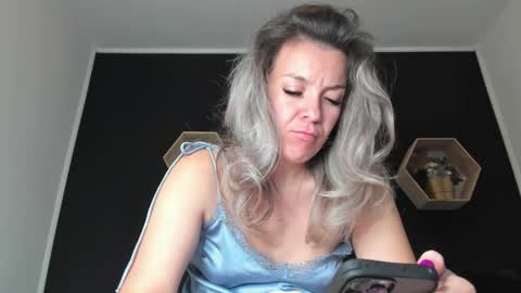 alesys69 online show from September 26, 10:40 pm