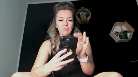 alesys69 online show from March 13, 10:46 pm