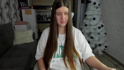 Aletta Oushen online show from December 22, 9:05 am