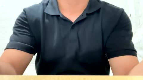 alex online show from April 2, 11:17 am