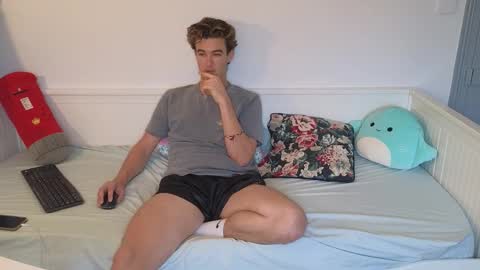 Alex83530 online show from December 20, 8:43 am