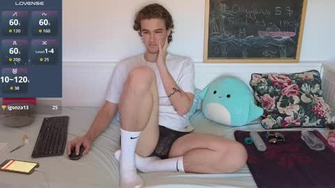 Alex83530 online show from May 9, 9:04 am
