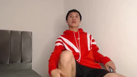 Owen online show from September 27, 2:42 am