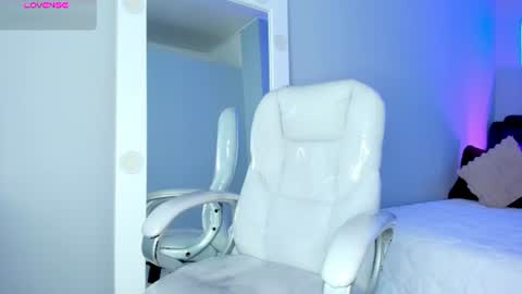 alex online show from July 6, 1:08 pm
