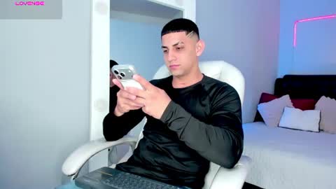 alex online show from July 24, 12:46 pm