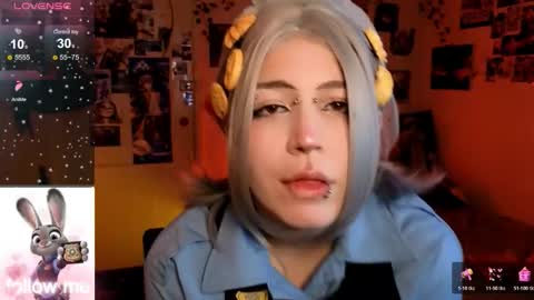 alex_howell online show from November 15, 9:16 pm