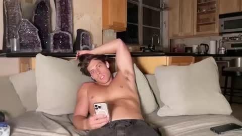 Alex Stone online show from July 13, 3:10 am
