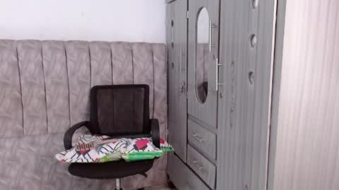 alex online show from May 9, 7:53 pm