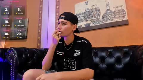 Snapshot of alex_millerss chatting on October 18, 10:03 pm ALEX online show from October 18, 10:03 pm