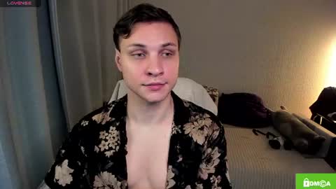 alex_milson online show from June 28, 8:38 pm
