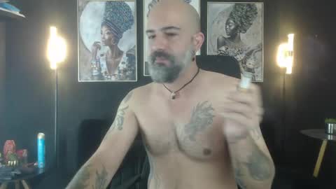 Alex Saints online show from May 2, 10:32 am