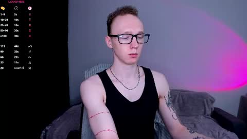 alex_silent online show from July 8, 6:33 pm