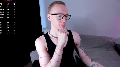 alex_silent online show from August 1, 6:37 am