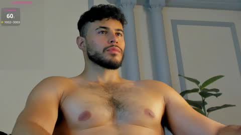 alex_wolf05 online show from May 4, 6:25 pm