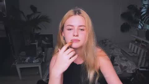 alexa_pirs online show from September 13, 3:25 pm