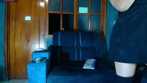 Alexa  y tom online show from May 2, 1:22 am