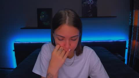 angel online show from February 11, 6:08 am