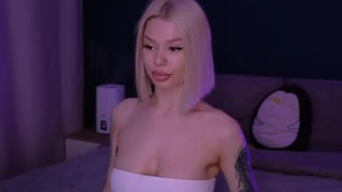 Alexa Mason online show from February 28, 1:47 am