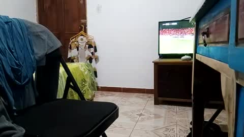 Snapshot of alexander099009 chatting on March 9, 4:05 am alexander099009 online show from March 9, 4:05 am