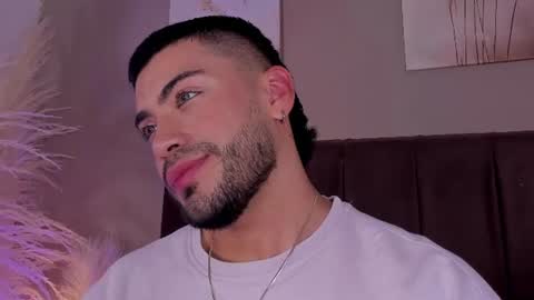 Alexander Diaz online show from June 25, 3:28 pm