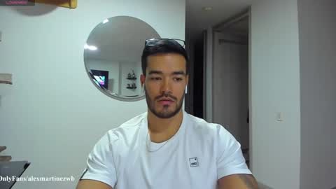Onlyfansalexmartinezwb  Instagram alexwbmartinez  Twitter martinezcb937 online show from July 19, 12:35 am