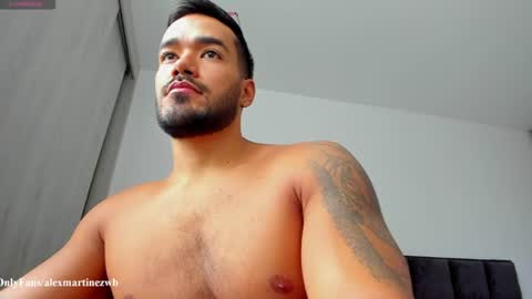 Onlyfansalexmartinezwb  Instagram alexwbmartinez  Twitter martinezcb937 online show from July 3, 5:40 pm