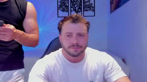Alexander Jaz online show from August 4, 9:16 am