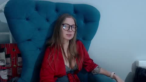 Alexandra online show from February 12, 7:24 pm
