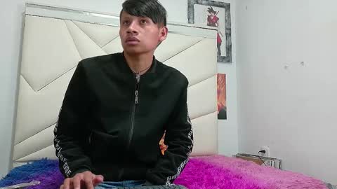 Alexandro online show from December 1, 9:35 pm