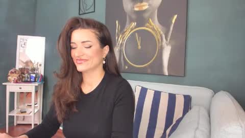 AlexaNikole online show from April 28, 7:34 am