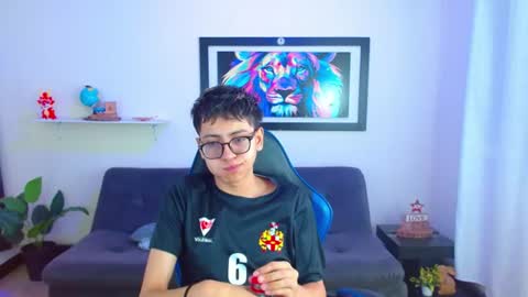 alex online show from July 2, 2:11 pm